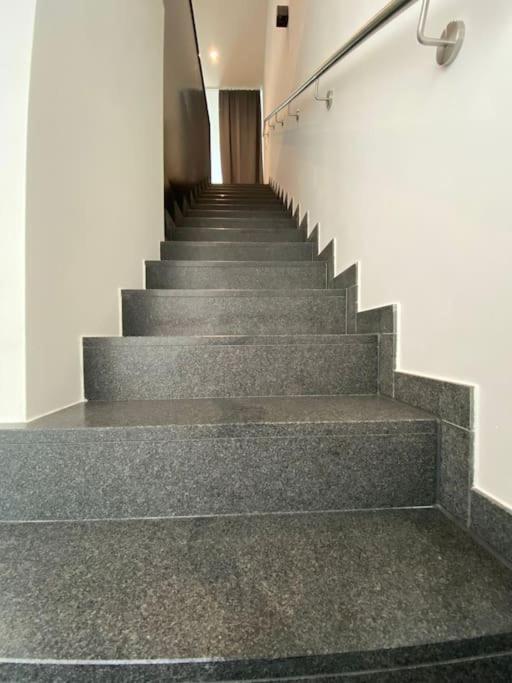 Appartement Atelierhaus Zentrum,ruhig,100 Meter Vom Rathausplatz